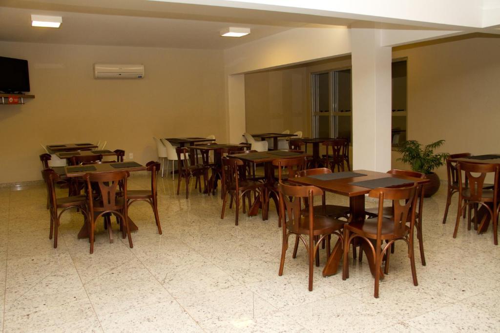 Santorini Hotel Guanhães Екстериор снимка